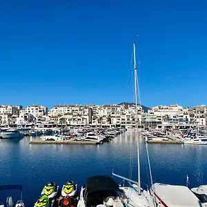 Luxury Puerto Banus Penthouse With Parking & Wi-fi Appartamento Marbella
